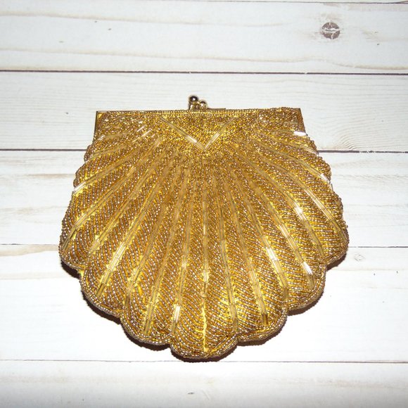 Vintage Beaded Clutch Gold Shell Shape Hand Made in Hong Kong - Picture 1 of 4
